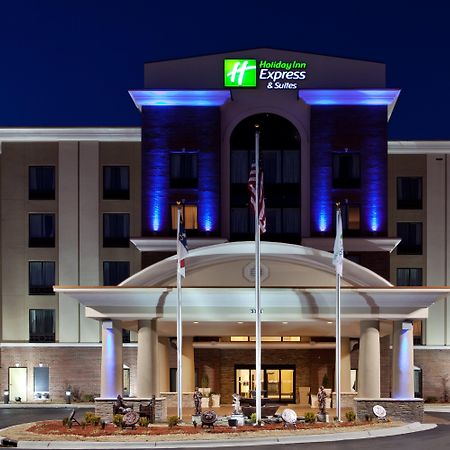 Holiday Inn Express Hotel & Suites Hope Mills-Fayetteville Airport By Ihg Exterior photo